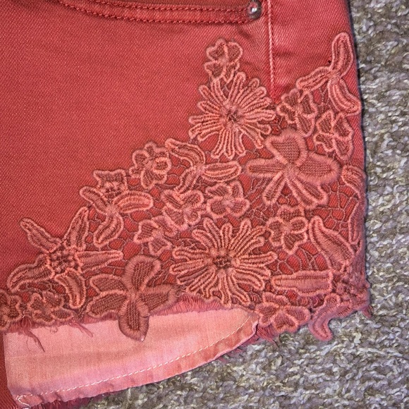 American Eagle Jean Shorts (peach) - Picture 4 of 6